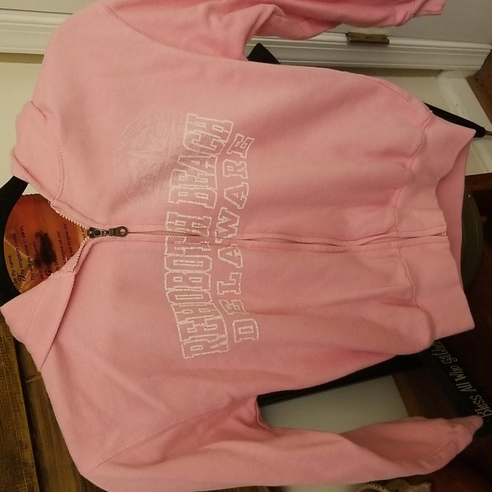 $5 ITEM MUST BUNDLE WITH 2 OTHER ITEMS Girls Rehoboth DE Beach Sweatshirt